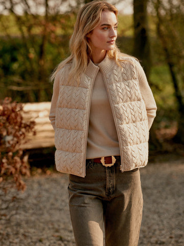 Reversible Beige Gilet <span>200280<span>