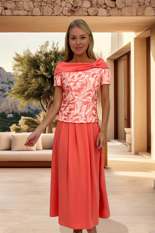 Coral Lace Top With Full Midi Skirt <span>87 24103501<span>