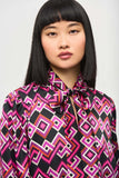 Satin Geometric Print Shift Dress <span>243174<span>