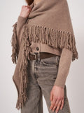 Knit Fringe Shawl <span>700624<span>