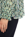 Poetry Motion Floral Print Blouse <span>XC51.11W18<span>