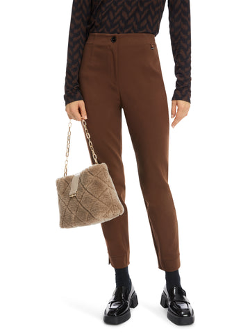 Out Of The Woods Chocolate Stretch Cotton Slim Leg Trousers <span>XC81.22W92<span>