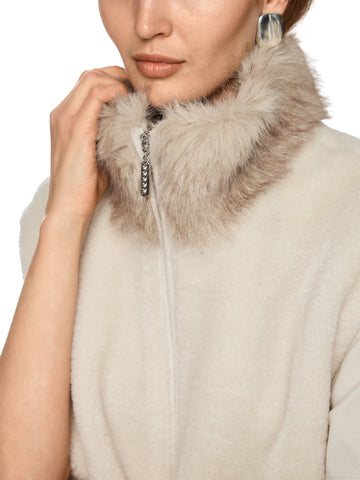 City Tour Faux Fur Gilet <span>ZC37.01W63<span>